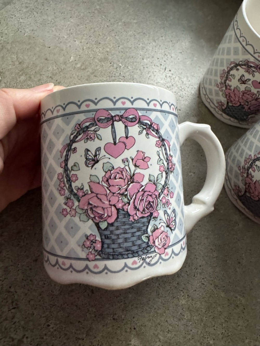 Vintage cottage core mug set